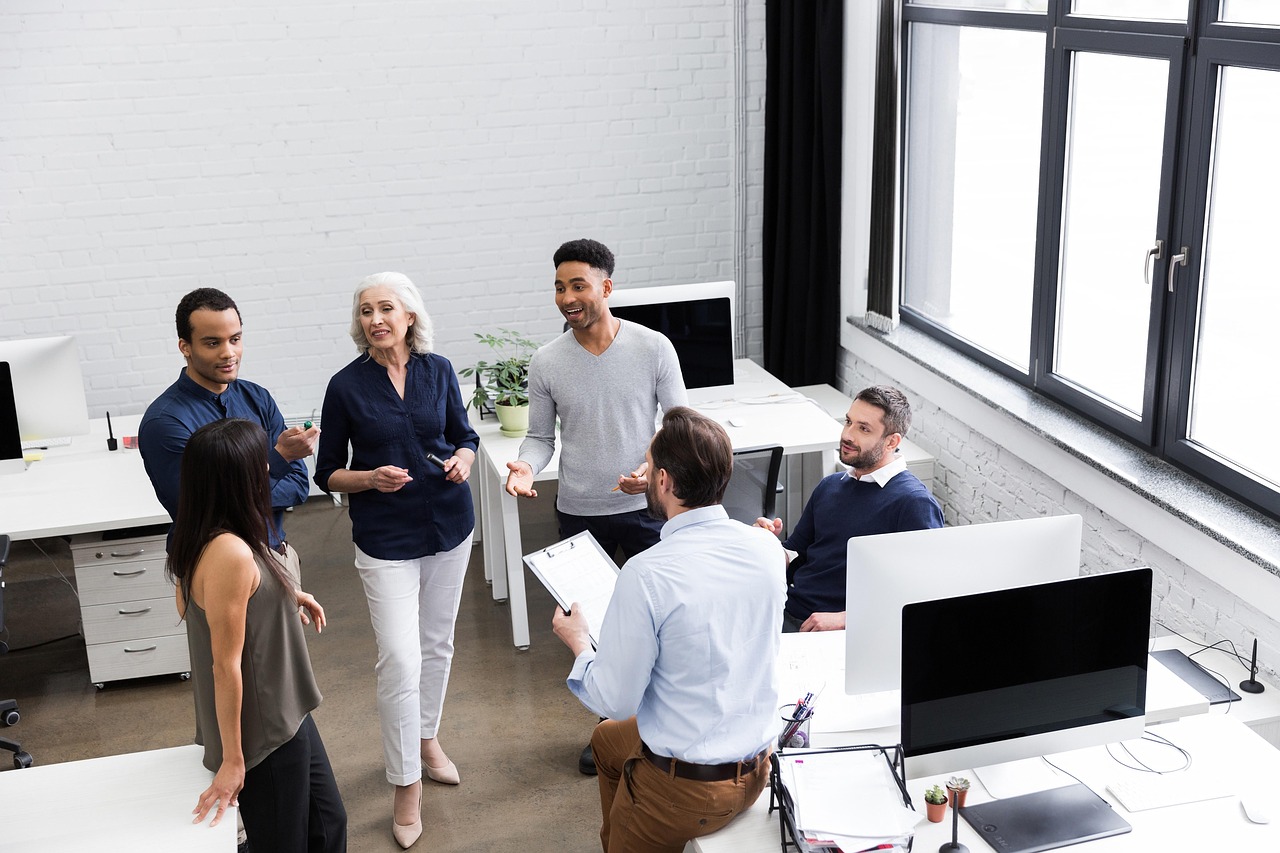 entdecken sie die grundlagen des leaderships und erfahren sie, wie effektive führungskompetenzen ihr team und ihre organisation zum erfolg führen können.